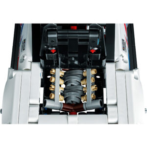 LEGO Technic: NASCAR® Next Gen Chevrolet Camaro ZL1 (42153) - Imagen 6