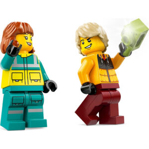 LEGO City: Ambulancia de Emergencias y Chico con Snowboard (60403) - Imagen 5