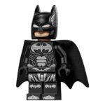 LEGO DC: Batmóvil de Batman y Robin (76333) - Imagen 4